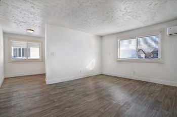 Woodgrain style plank flooring